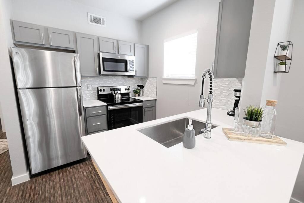 The Kozy Urban Dallas Flat Exterior photo